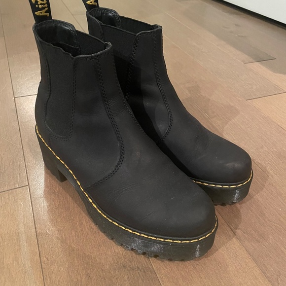 Dr. Martens Rometty Platform Chelsea Boot - Picture 2 of 8
